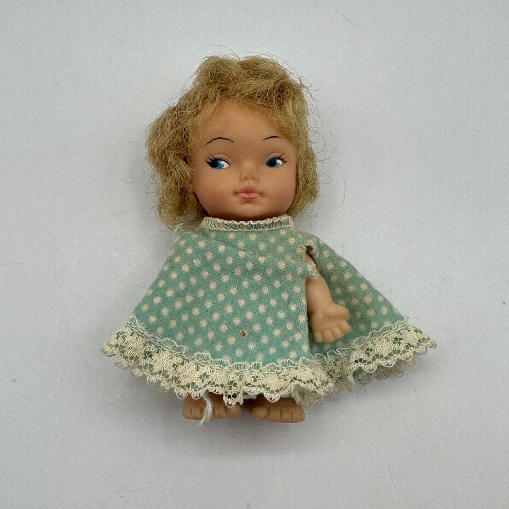 Uneeda Pee-Wees Doll 1965 4.5in Green Polka Dot Dress Blonde Vintage Toy